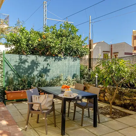 Apartment Zagara E Mare Giardini Naxos